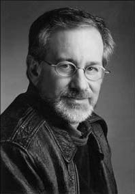 O cineasta Steven Spielberg apia o projeto e doar seus lucros a duas instituies