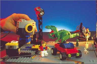 Cena construda com peas Lego e capturada com editor de imagens do Lego Studios
