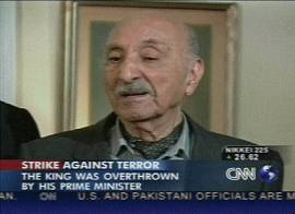 Ex-rei do Afeganisto, agora na Itlia - Captura de imagem - TV CNN em ingls/EUA - 22/10/2001 - 19h52