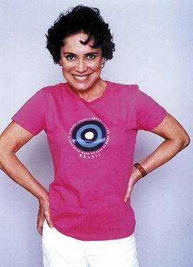 Regina Duarte: camisa da campanha do IBCC