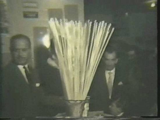 Clique na imagem para obter o terceiro v�deo