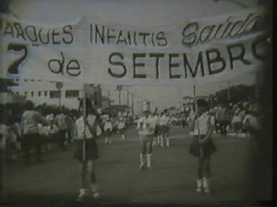 Clique na imagem para obter o vídeo