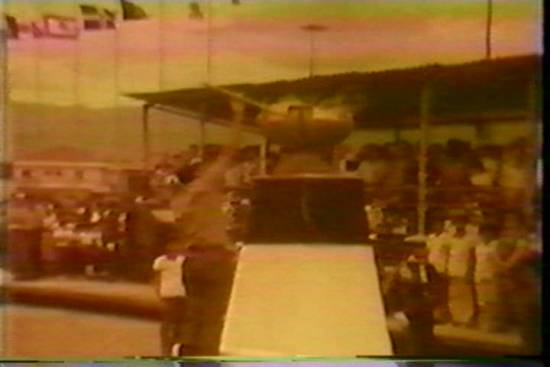 Clique na imagem para obter o vídeo