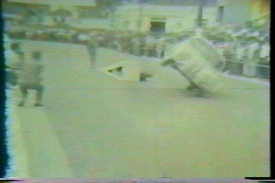 Clique na imagem para obter o vídeo