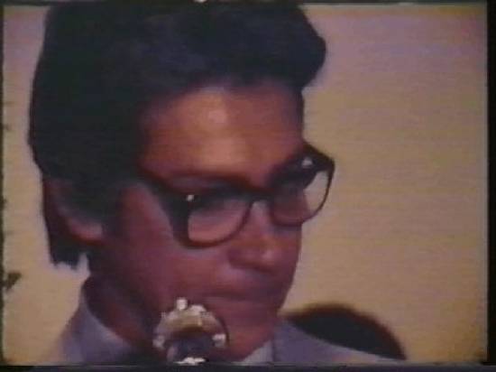 Clique na imagem para obter o vídeo