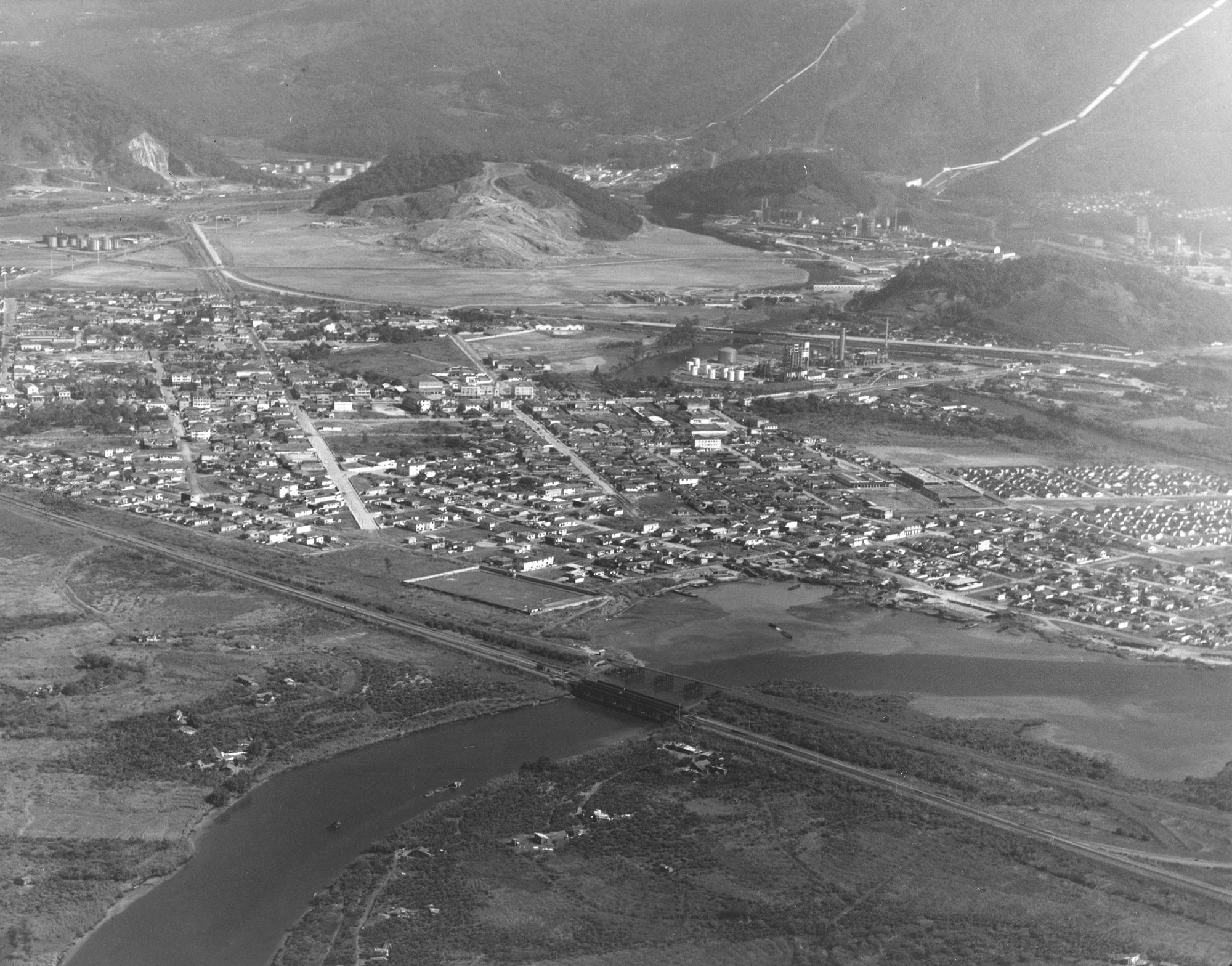 Clique na imagem para reduzi-la