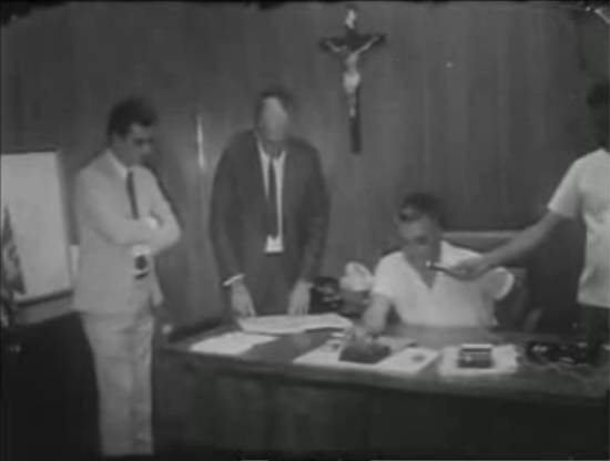 Clique na imagem para obter o arquivo em formato MP4