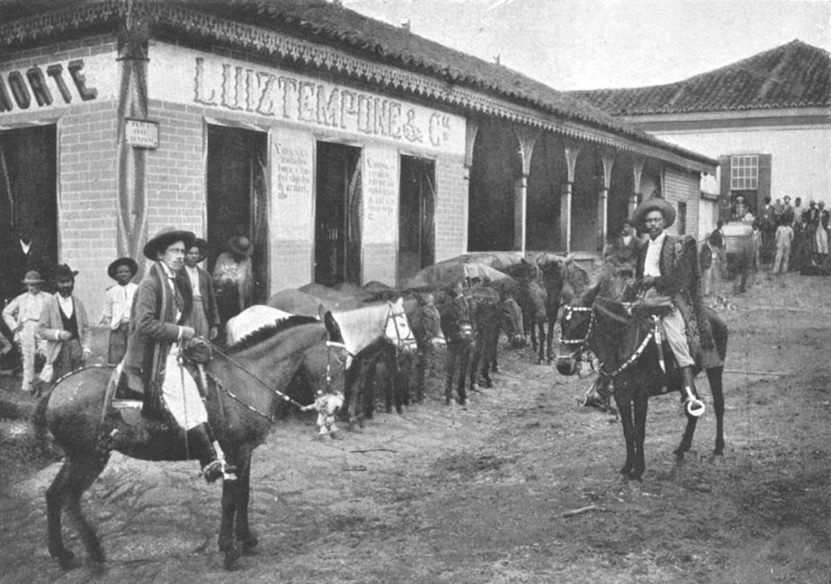 Clique na imagem para reduzi-la