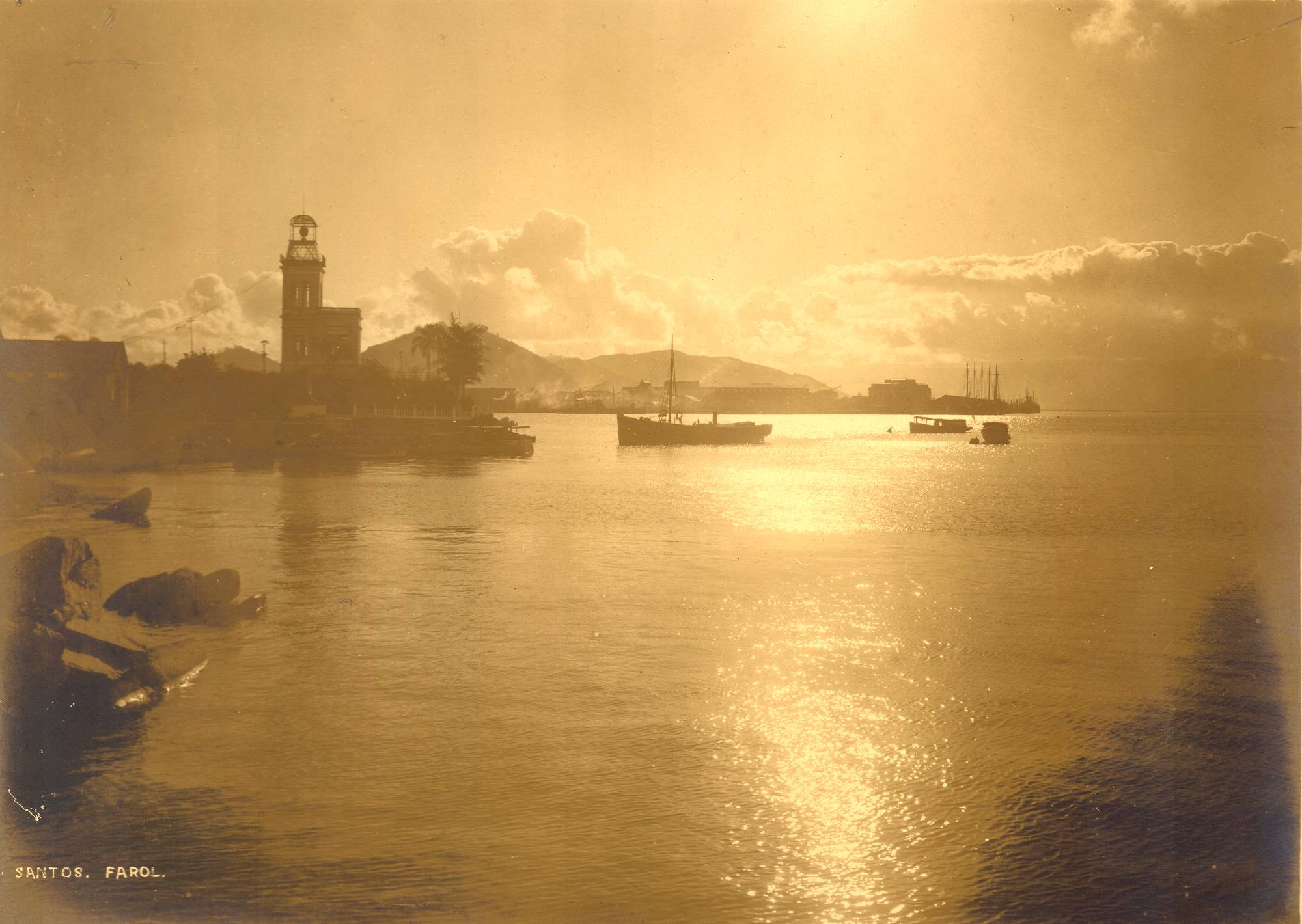 Clique na imagem para reduzi-la