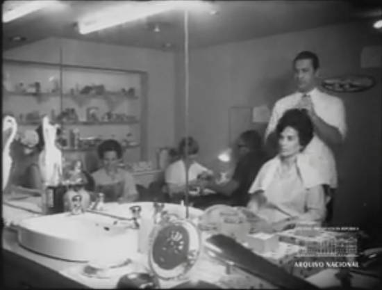 Clique na imagem para obter o v�deo, em formato MP4