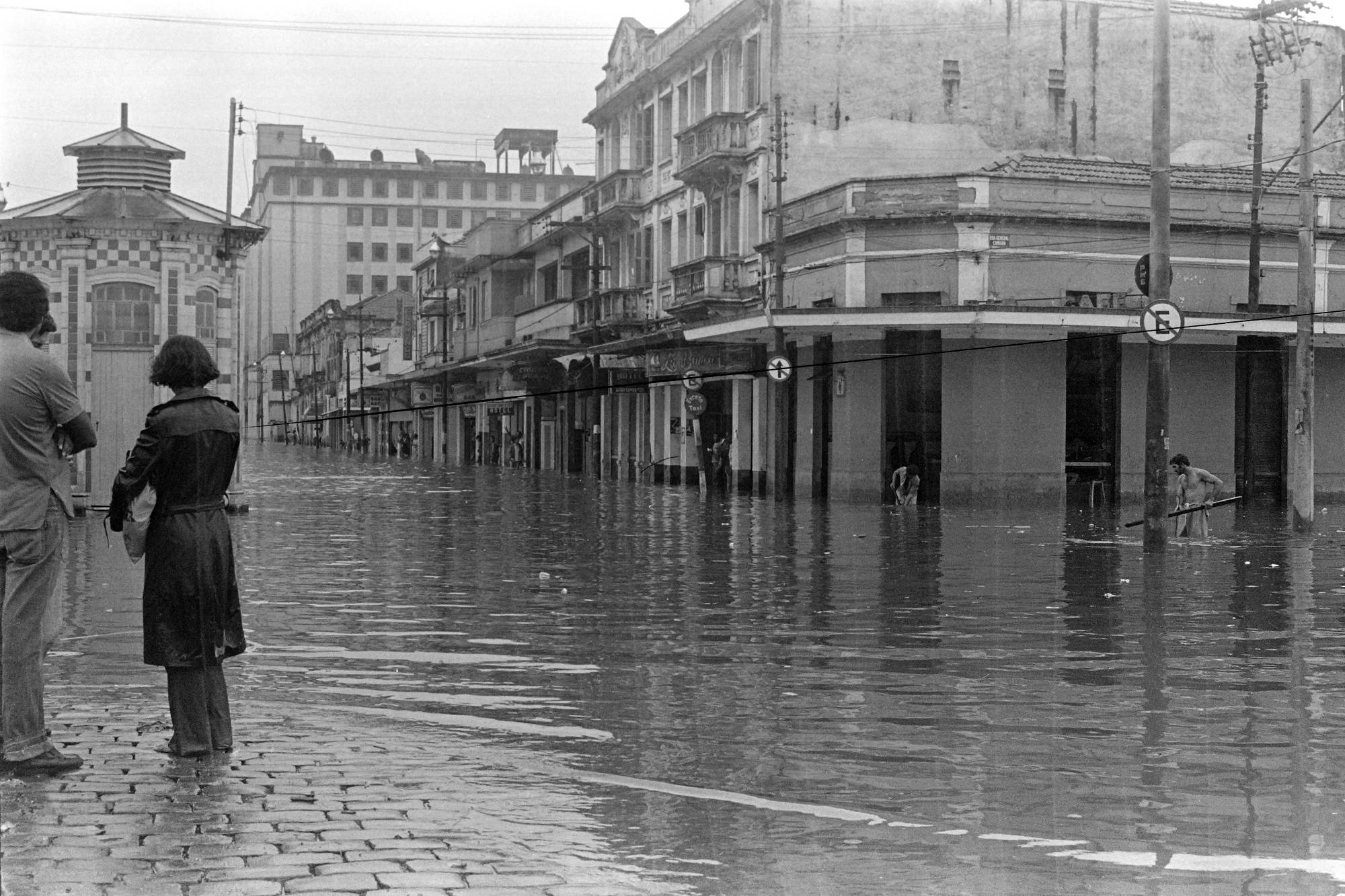 Clique na imagem para reduzi-la