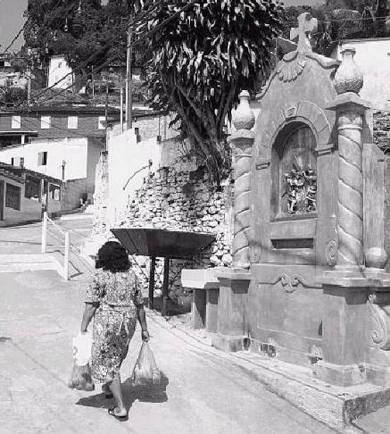 Caminho Monsenhor Moreira, em 27/8/2002 (Foto: Marcelo Martins/Decom-PMS)