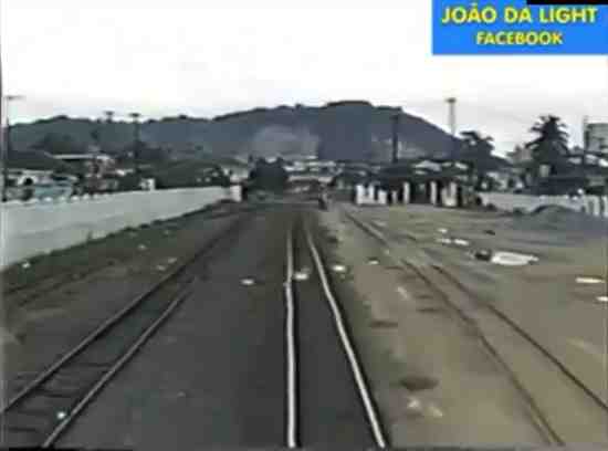 Clique na imagem para obter o arquivo em formato MP4