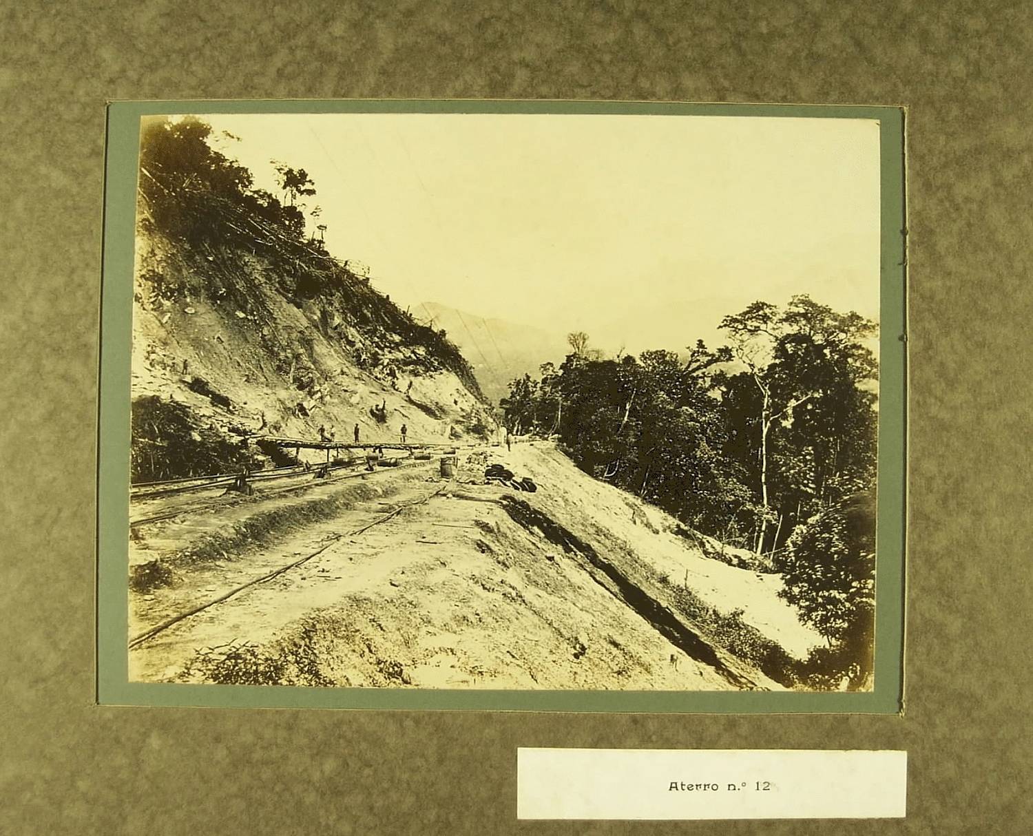 Clique na imagem para reduzi-la