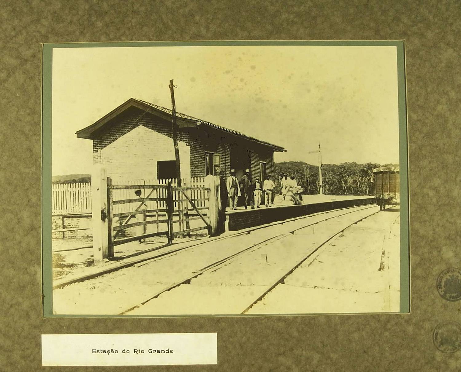 Clique na imagem para reduzi-la