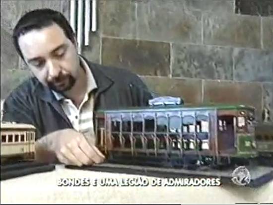 Clique nesta imagem para obter o vídeo correspondente, em formato MP4