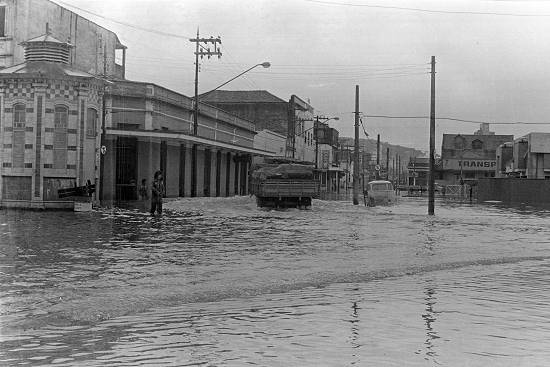 Clique na imagem para ampliá-la