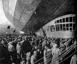 O 'Conde Zepellin' teve festiva recep��o no Rio de Janeiro (foto do livro '100 Anos de Rep�blica', vol. III, 1989, Ed.Nova Cultural, S�o Paulo)