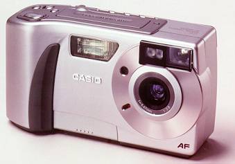 Casio QV-5500 permite ver imagens em computador, TV e videocassete