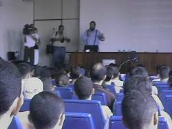 Os anfiteatros I e II ficaram lotados durante a palestra