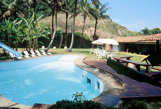 Piscina do Espa�o Ser Feliz, em Guaruj�