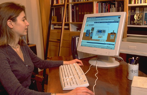 Navegando pela Internet com Wanadoo (foto: Pierre Fran�ois Grosjean / France T�l�com)