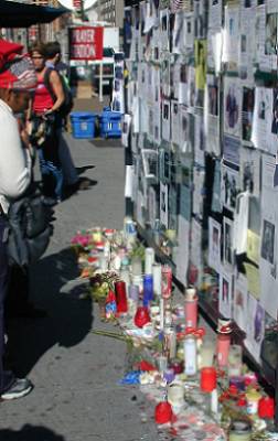 A busca pelos desaparecidos, at� pela Internet: imagem enviada de New York por Allen Morrison em 15/9/2001