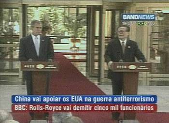 Presidentes dos EUA e da China se re�nem em Shanghai - Captura de imagem - TV Band News/Brasil - 19/10/2001 - 07h51
