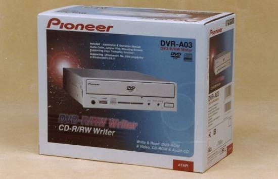 Lanado pela Pioneer, o DVR - A03  o primeiro regravador de DVD do mundo