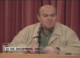 Cavallo sai...  (Captura de imagem: TV CNN-espanhol/EUA em 20/12/2001)