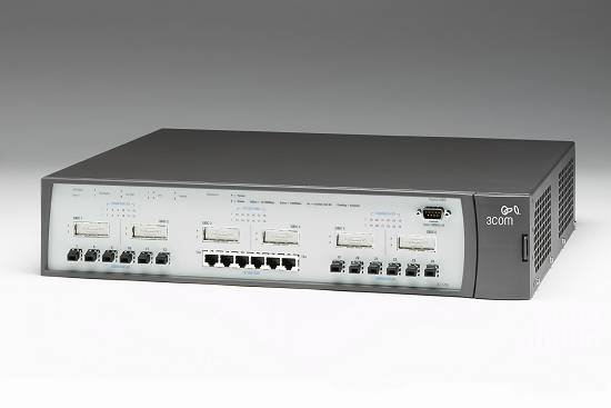 Equipamento é lançado pela 3Comm na Telexpo-2002