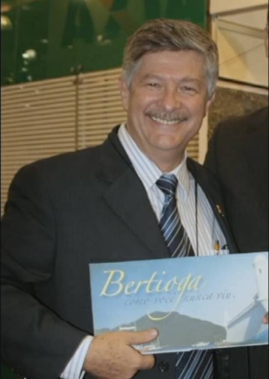 Clique na imagem para obter o v�deo correspondente em formato MP4