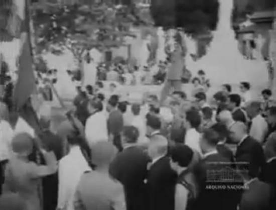 Clique na imagem para obter o v�deo em formato MP4/FLV