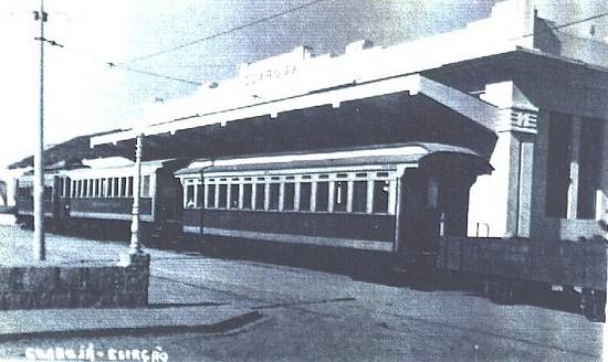 A esta��o nova e o bonde, em foto n�o datada da cole��o do pesquisador Marcello Talamo, de S�o Paulo/SP