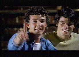 Imagens originais da campanha do partido PFL na televis�o