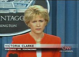 Funcion�rios do governo dos EUA tentam explicar as pol�micas liga��es. (Imagem: TV CNN/EUA 16/4/2002, 21h06)