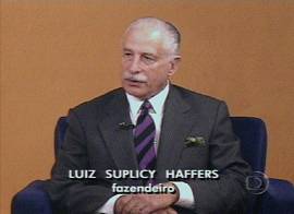 'Fazendeiro' do Brasil contesta o Farm Bill e diz como agir� (Imagem: Rede Globo de Televis�o, 14/5/2002, 7h42)
