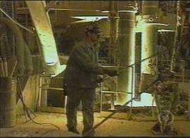 Sobretaxa dos EUA ao a�o que importam, nova briga comercial (Imagem: Rede Globo de Televis�o, 6/3/2002, 0h26)
