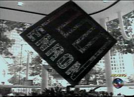 Sede da Enron, protagonista do esc�ndalo anterior (Captura de tela - Rede Globo de Televis�o - 26/6/2002 - 23h45)
