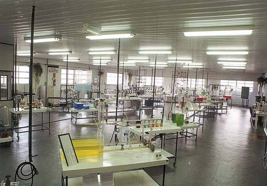 Laborat�rio de Engenharia Qu�mica da Unisanta