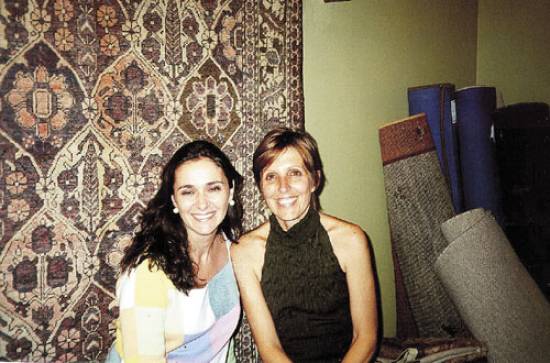 Elaine Natali e K�tia Abdala, na Casa Natal - Foto: divulga��o