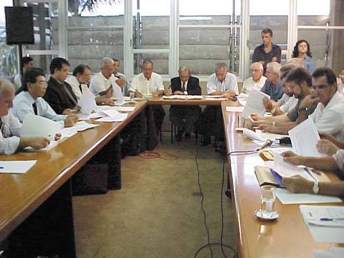 Encontro em Cubat�o escolheu o prefeito Clermont como presidente do Condesb