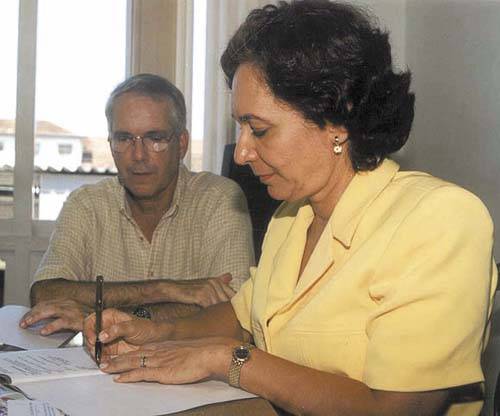 Acordo de Coopera��o T�cnico-Cient�fica foi assinado pela reitora da Unisanta