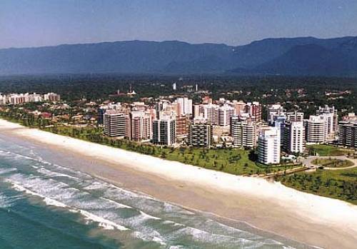 Vista a�rea da Riviera: constru��o com harmonia ambiental