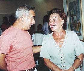 Na mostra coletiva de Arte Contempor�nea, Ademir Fontana e Nair La Terza Ferraioulo. Foto: Walter Cabrera