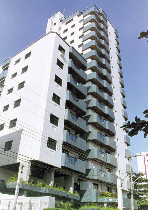 Farol da Barra: valoriza��o do espa�o, com acabamento primoroso. Foto: Hamilton Costa Jr.