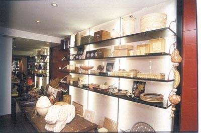 Ambientes com estandes e arm�rios projetado som criatividade