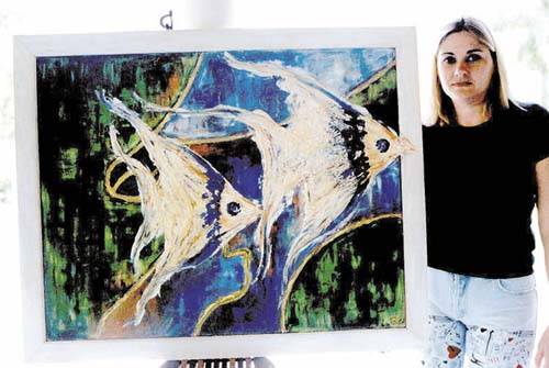 Valqu�ria Fantini Patr�o