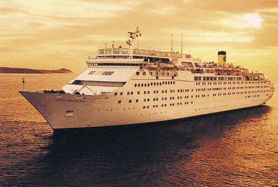 'Costa Tropicale': 13 escalas em Santos nesta temporada