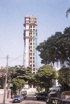 Edif�cio ter� elevadores panor�micos